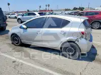 2013 Toyota PRIUS photo