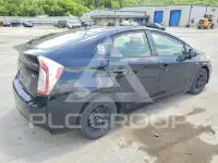 2013 Toyota PRIUS photo
