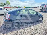 2013 Toyota PRIUS photo