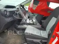 2013 Toyota PRIUS фото