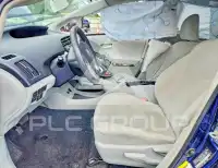 2013 Toyota PRIUS фото