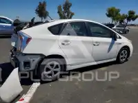 2013 Toyota PRIUS фото