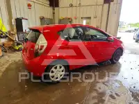 2013 Toyota PRIUS фото