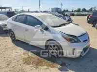 2013 Toyota PRIUS photo