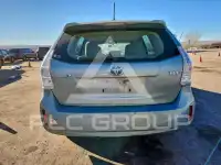 2013 Toyota PRIUS photo