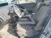 2013 Toyota PRIUS фото