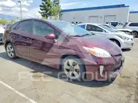 2013 Toyota PRIUS фото