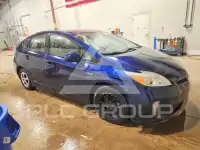 2013 Toyota PRIUS photo