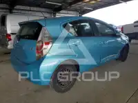 2013 Toyota PRIUS photo