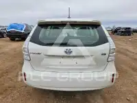 2013 Toyota PRIUS фото
