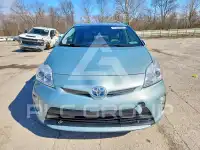 2013 Toyota PRIUS фото