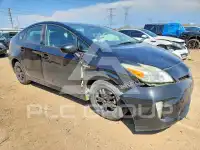 2013 Toyota PRIUS фото