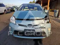 2013 Toyota PRIUS photo