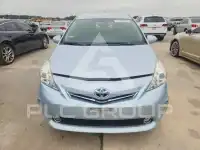 2013 Toyota PRIUS фото