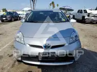 2013 Toyota PRIUS фото