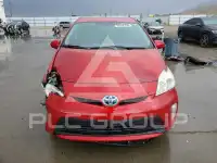 2013 Toyota PRIUS фото