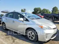 2013 Toyota PRIUS фото