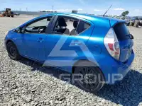 2013 Toyota PRIUS фото