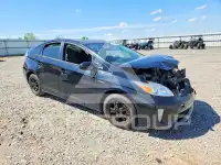2013 Toyota PRIUS фото