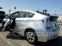 2013 Toyota PRIUS фото