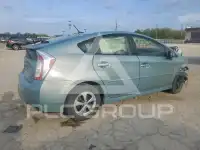 2013 Toyota PRIUS photo