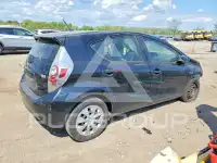 2013 Toyota  фото