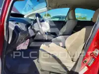 2013 Toyota PRIUS фото