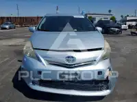 2013 Toyota PRIUS фото