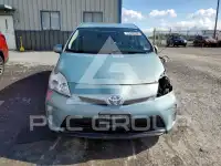 2013 Toyota PRIUS фото