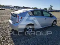 2013 Toyota PRIUS фото