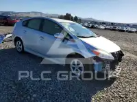 2013 Toyota PRIUS фото