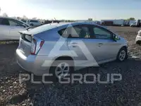 2013 Toyota PRIUS photo