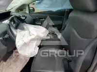 2013 Toyota PRIUS фото