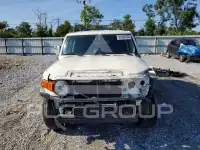 2013 Toyota FJ Cruiser фото