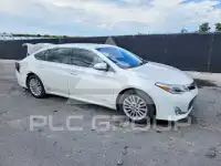 2013 Toyota AVALON photo