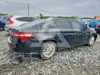 2013 Toyota AVALON фото