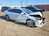 2013 Toyota AVALON photo