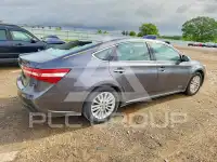 2013 Toyota AVALON фото