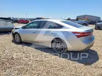 2013 Toyota AVALON photo