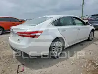 2013 Toyota AVALON photo