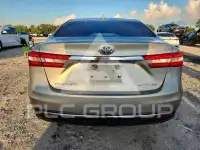 2013 Toyota AVALON photo