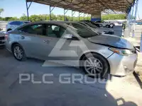 2013 Toyota AVALON фото