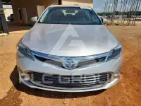 2013 Toyota AVALON фото