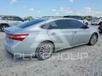 2013 Toyota AVALON фото