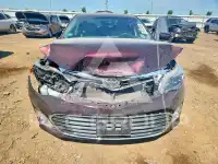 2013 Toyota AVALON photo