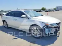 2013 Toyota AVALON фото