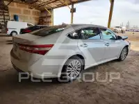 2013 Toyota AVALON фото