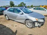 2013 Toyota CAMRY фото