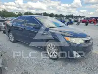 2013 Toyota CAMRY фото