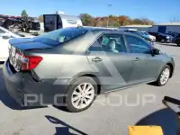 2013 Toyota CAMRY фото
